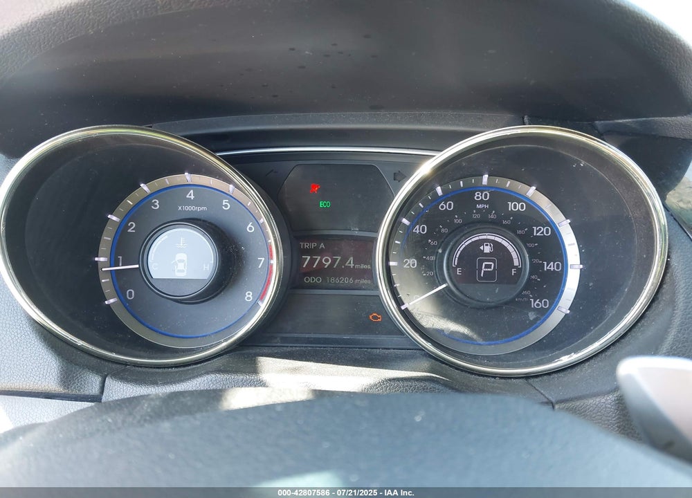 2013 HYUNDAI SONATA VIN: 5NPEC4AB1DH503839