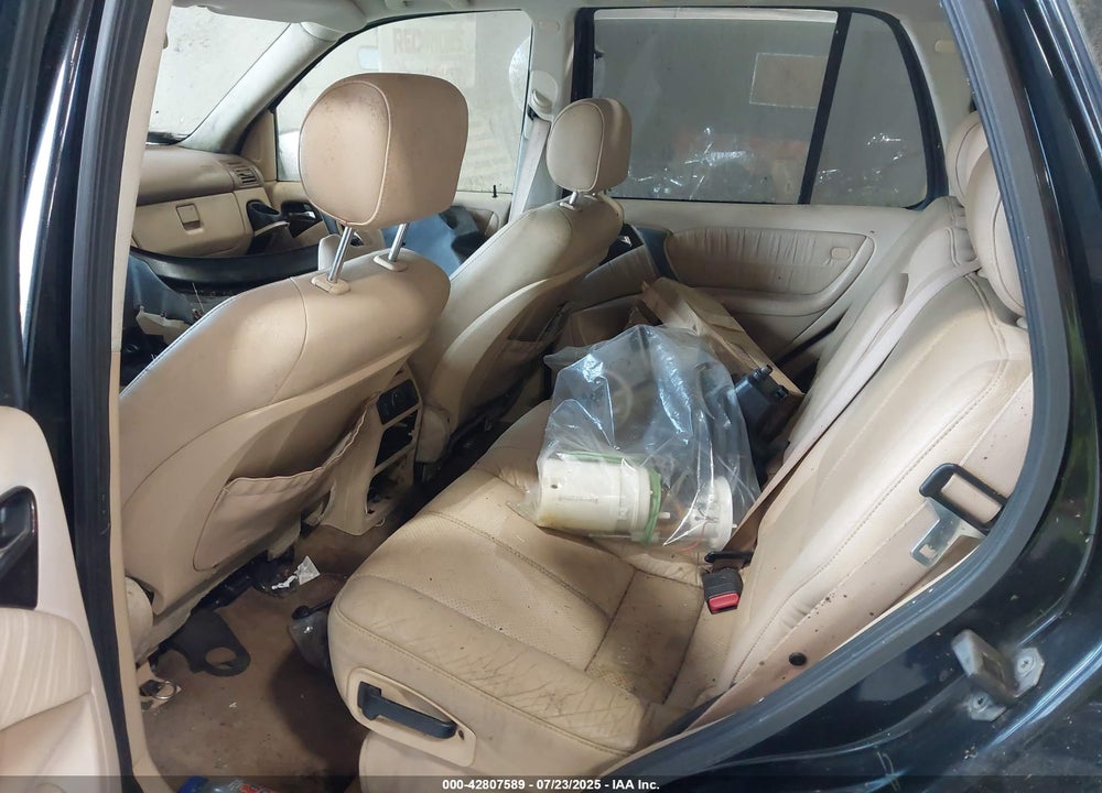 2002 MERCEDES-BENZ ML 500 VIN: 4JGAB75E22A308937