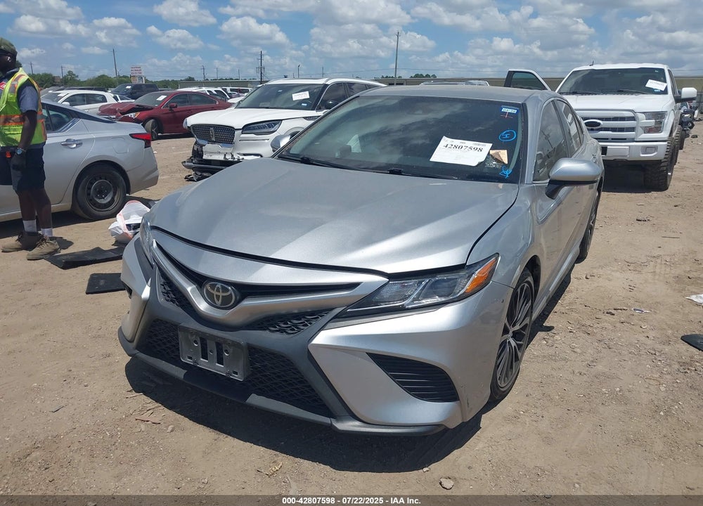 2020 TOYOTA CAMRY VIN: 4T1G11AK5LU984577
