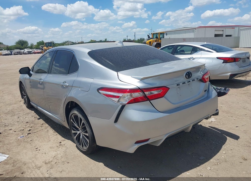 2020 TOYOTA CAMRY VIN: 4T1G11AK5LU984577