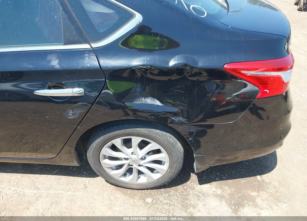 2017 NISSAN SENTRA VIN: 3N1AB7AP5HY365670