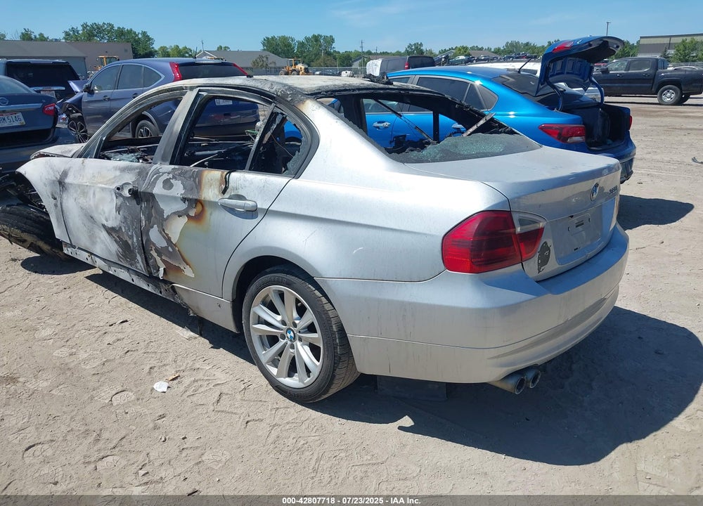 2008 BMW 3 SERIES VIN: WBAVA37558NL58065