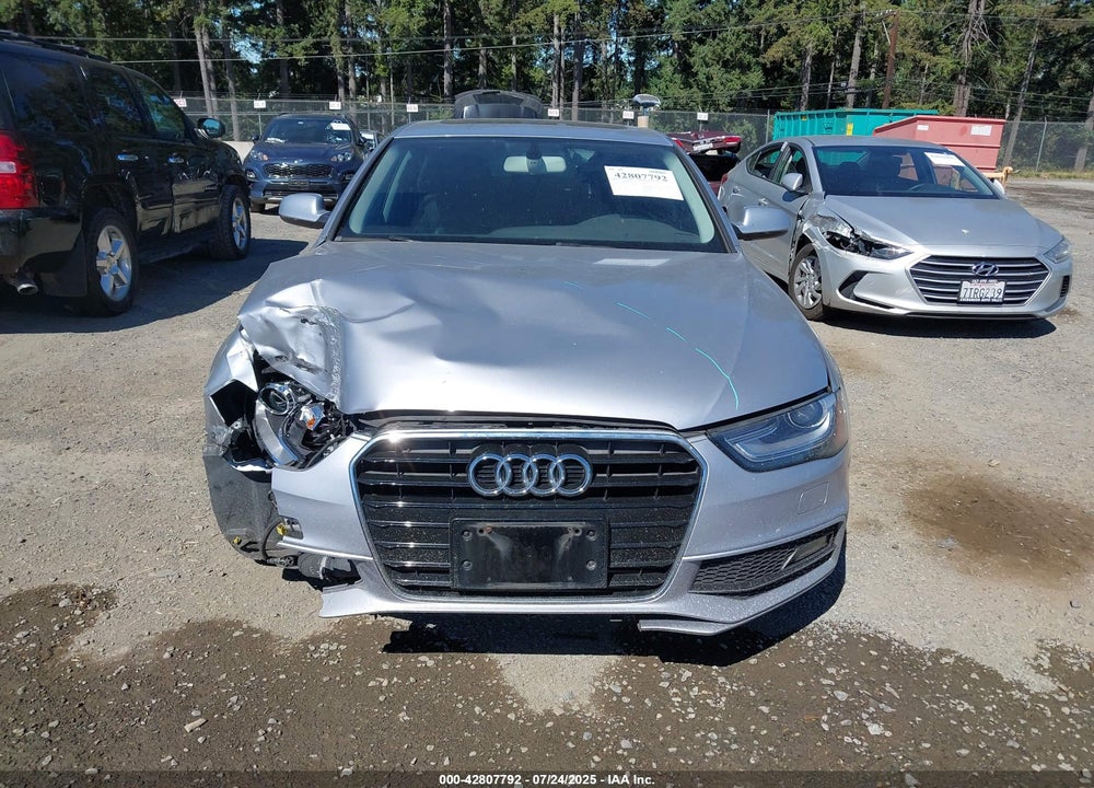 2016 AUDI A4 VIN: WAUAFAFL5GN012536