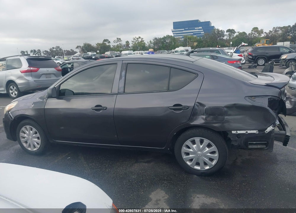 2015 NISSAN VERSA 1.6 S+ VIN: 3N1CN7AP6FL847719