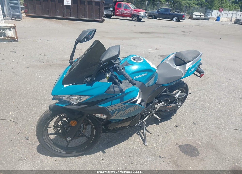 2021 KAWASAKI EX400 VIN: JKAEXKH12MDAA0650