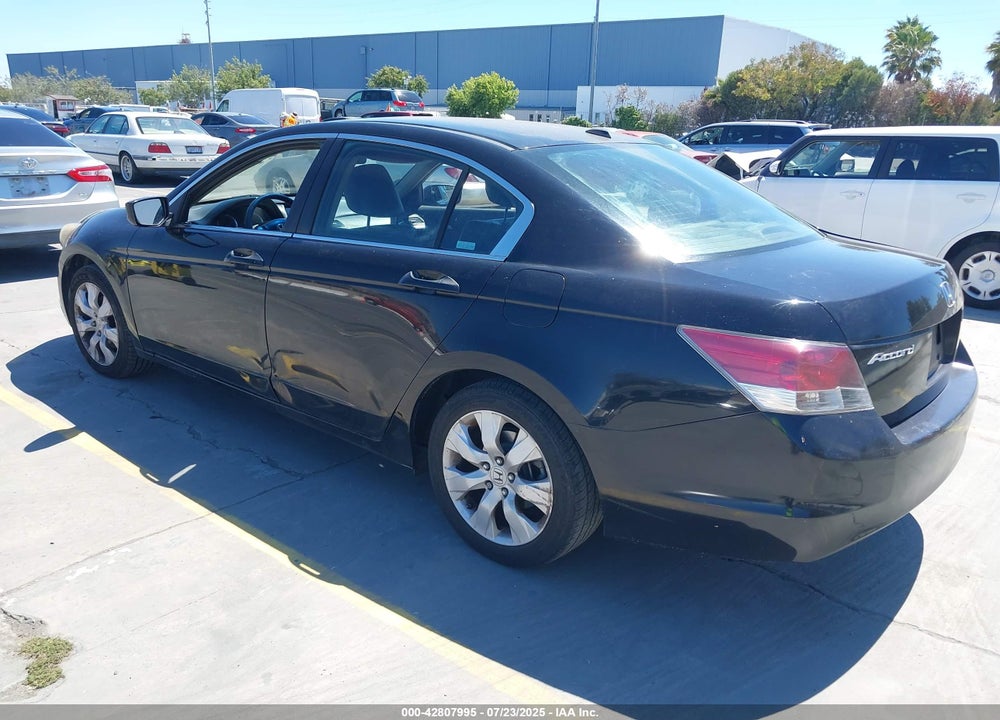 2008 HONDA ACCORD VIN: 1HGCP26898A114930