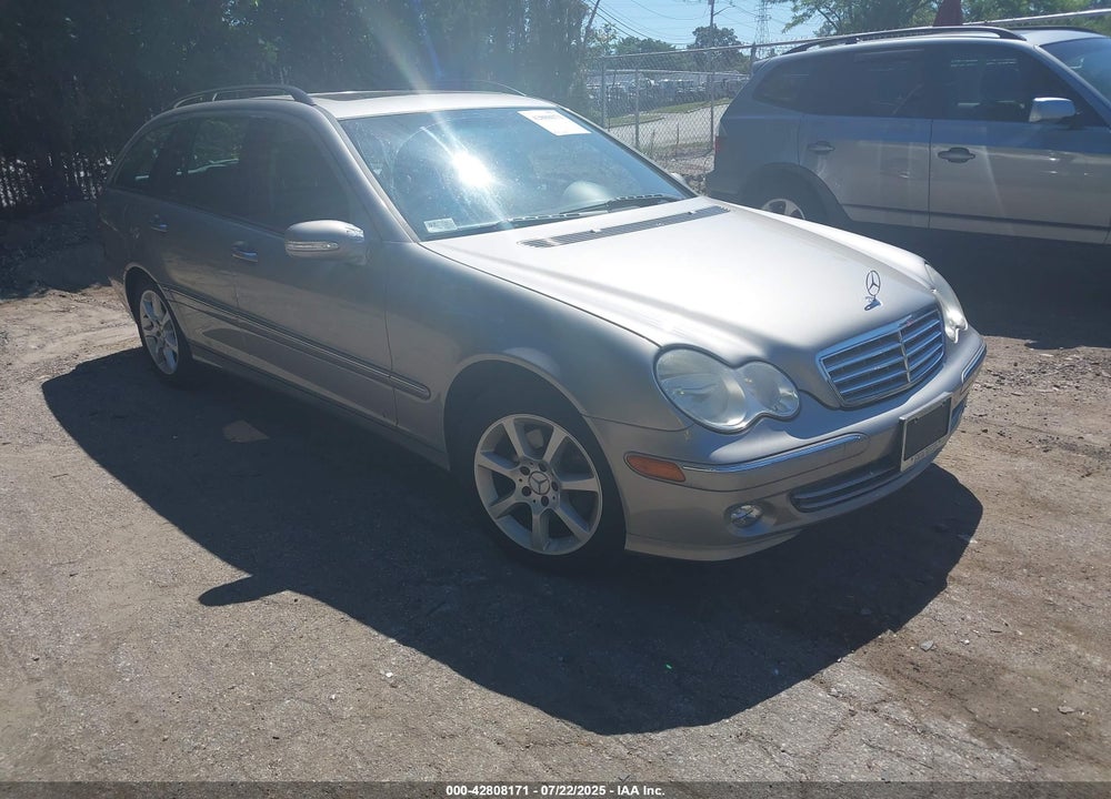2005 MERCEDES-BENZ C 240 VIN: WDBRH81J15F645409