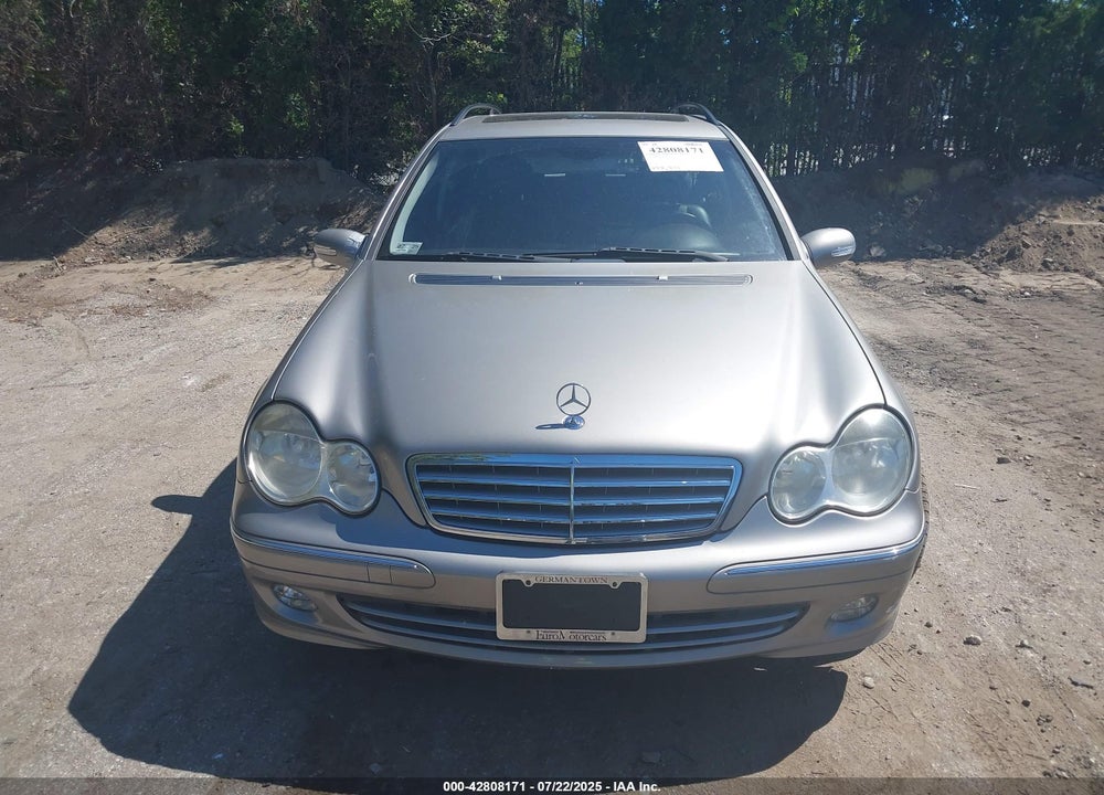 2005 MERCEDES-BENZ C 240 VIN: WDBRH81J15F645409