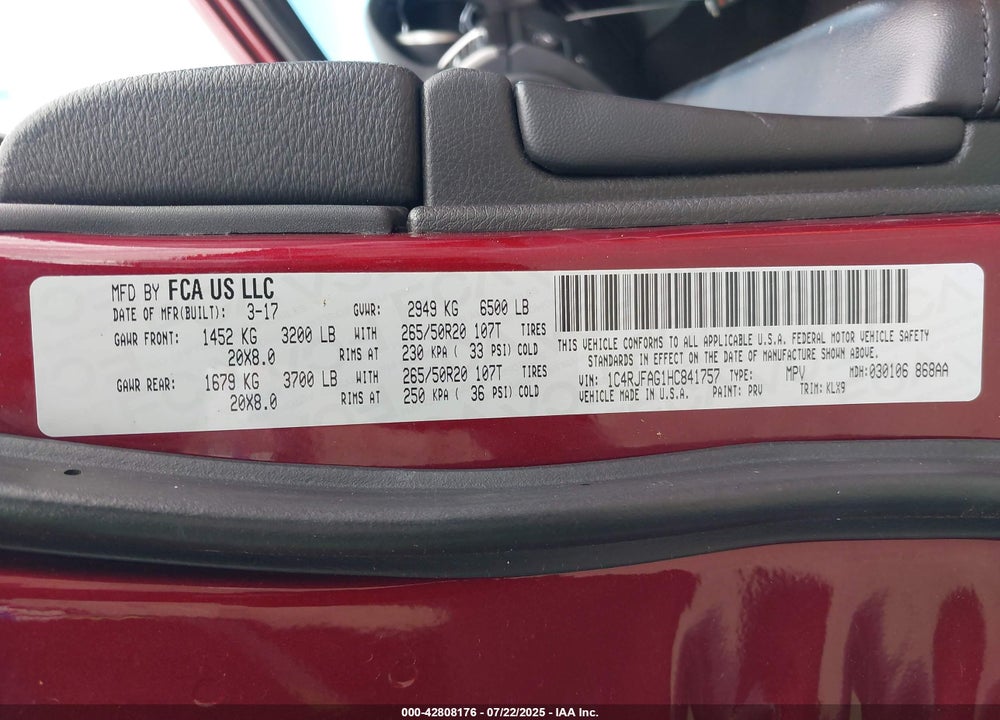 2017 JEEP GRAND CHEROKEE VIN: 1C4RJFAG1HC841757