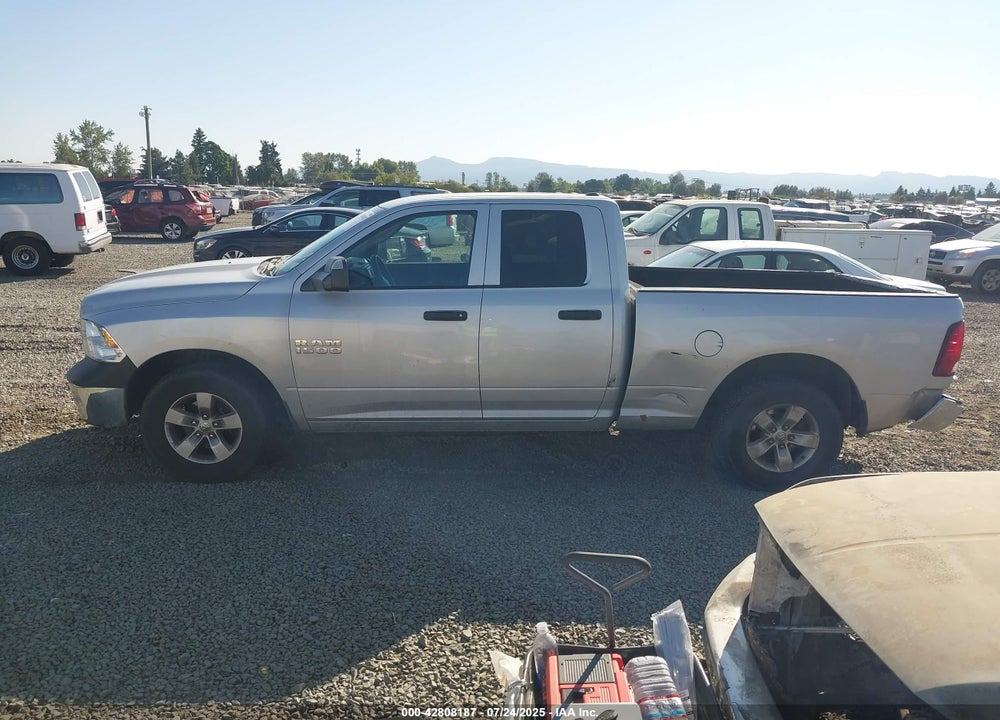 2013 RAM 1500 VIN: 1C6RR6FGXDS707063