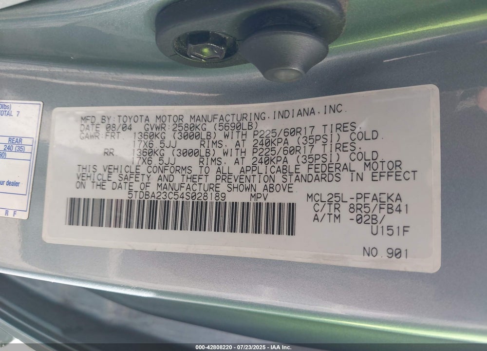 2004 TOYOTA SIENNA LE VIN: 5TDBA23C54S028189