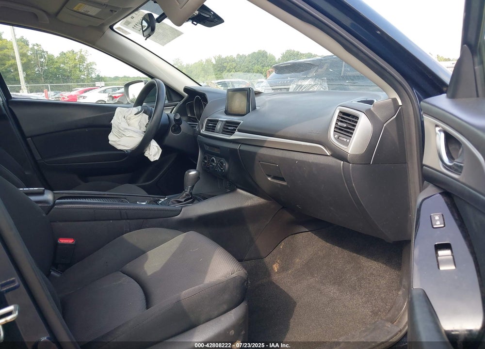 2018 MAZDA 3 VIN: 3MZBN1U79JM215671