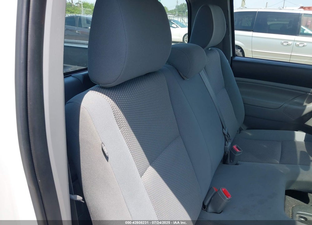 2014 TOYOTA TACOMA VIN: 5TFNX4CN8EX036050