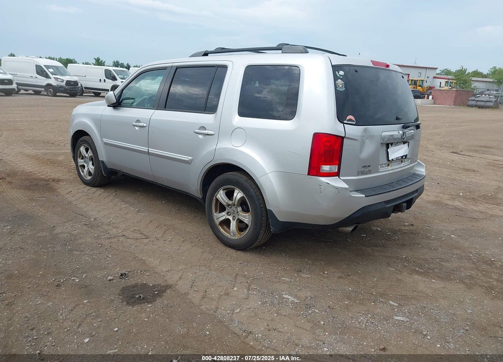 2012 HONDA PILOT VIN: 5FNYF4H57CB069220