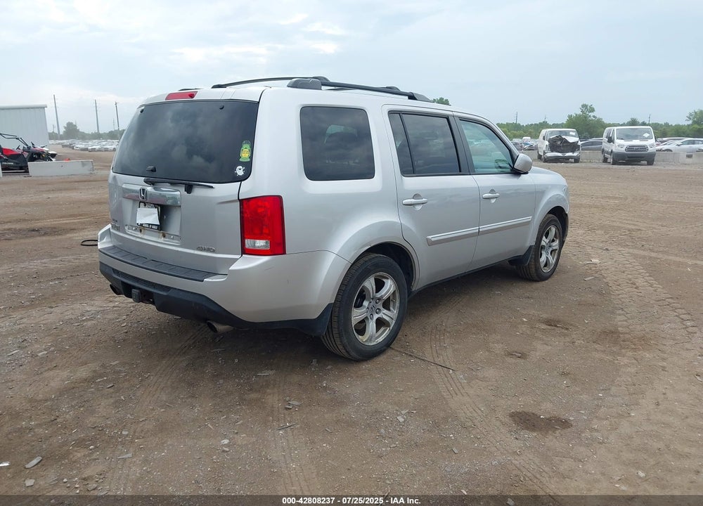2012 HONDA PILOT VIN: 5FNYF4H57CB069220