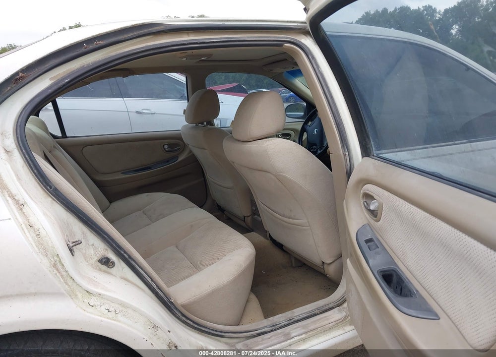 2003 NISSAN MAXIMA SE VIN: JN1DA31D33T523164