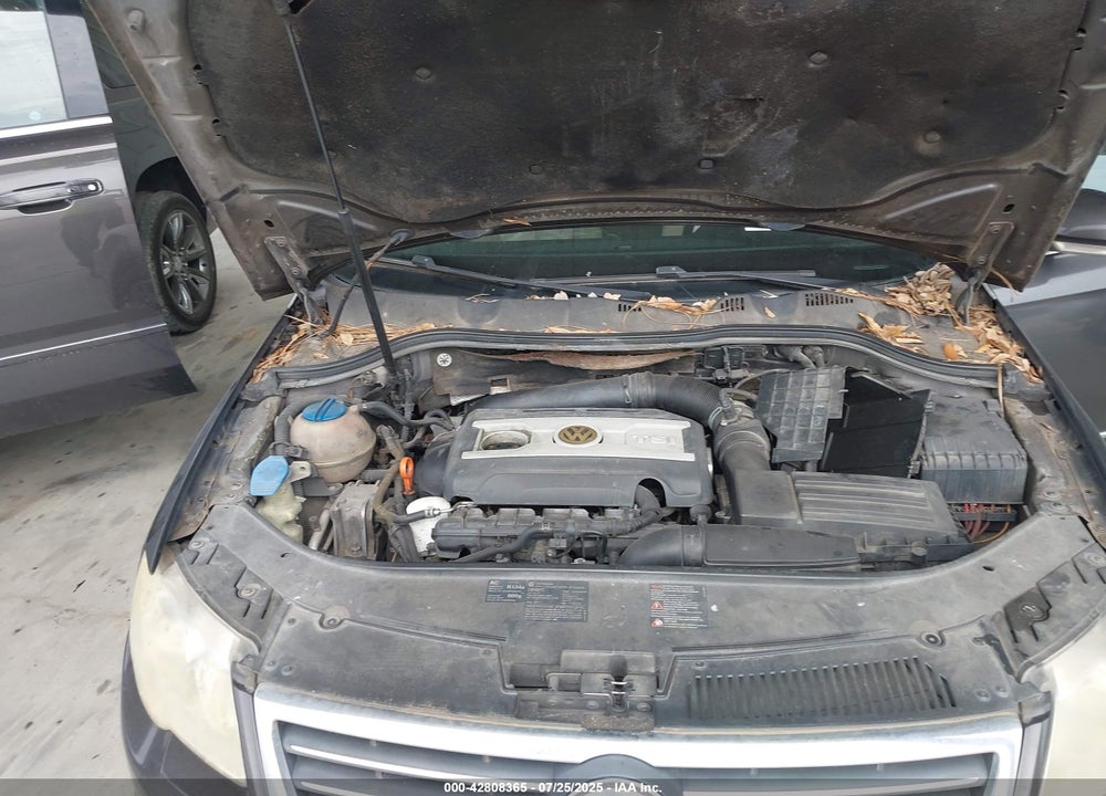 2008 VOLKSWAGEN PASSAT VIN: WVWEK73C08E203063