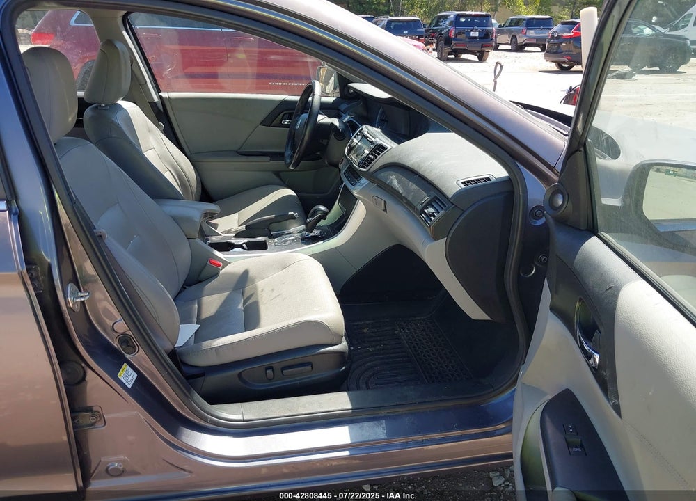 2014 HONDA ACCORD VIN: 1HGCR2F89EA051561