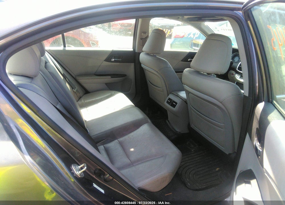 2014 HONDA ACCORD VIN: 1HGCR2F89EA051561