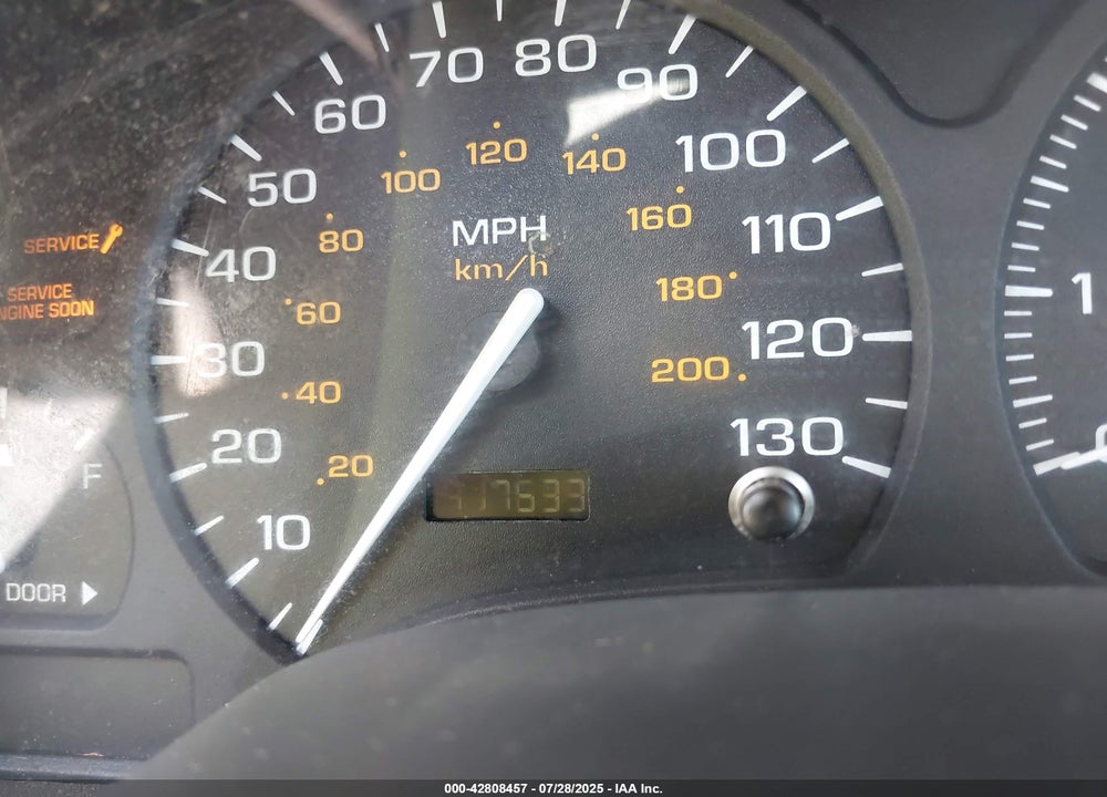 2003 SATURN VUE VIN: 5GZCZ43DX3S804385