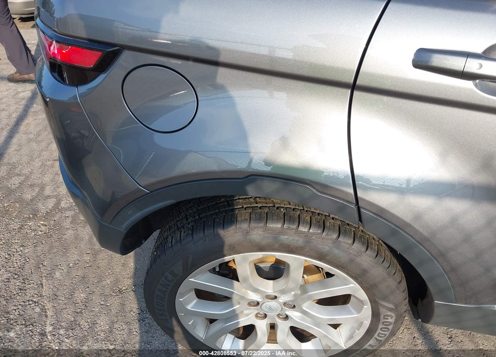 2017 LAND ROVER RANGE ROVER EVOQUE VIN: SALVP2BG8HH216322