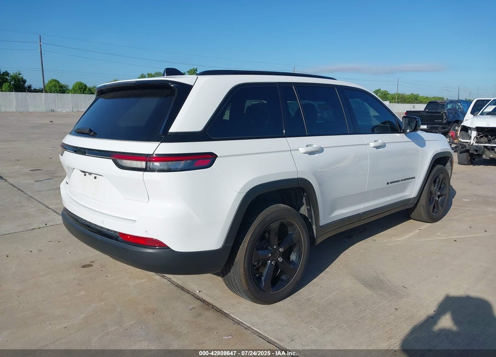 2024 JEEP GRAND CHEROKEE VIN: 1C4RJHAG5RC148591