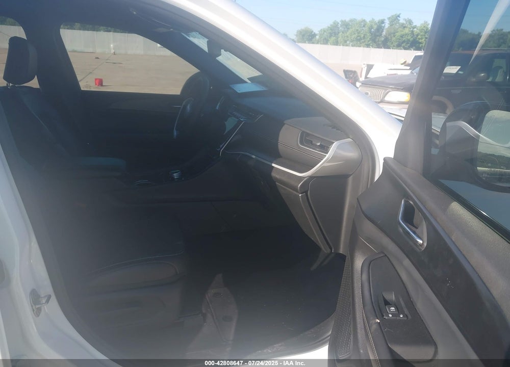 2024 JEEP GRAND CHEROKEE VIN: 1C4RJHAG5RC148591