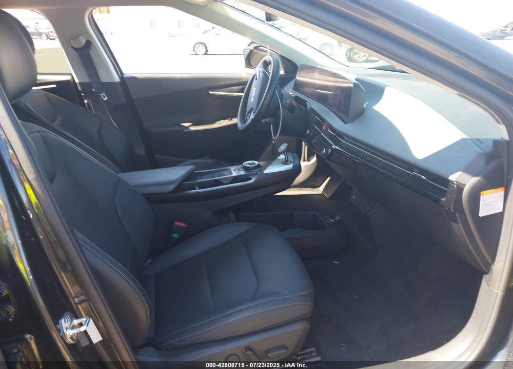 2023 KIA EV6 WIND VIN: KNDC34LA0P5149991