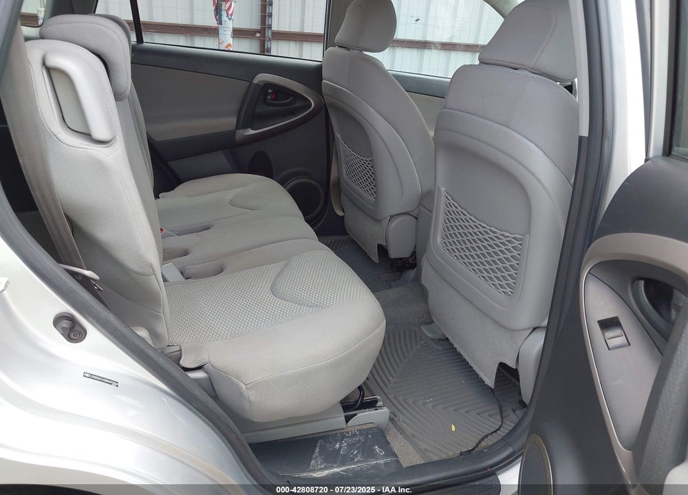 2008 TOYOTA RAV4 VIN: JTMZD31V385093084