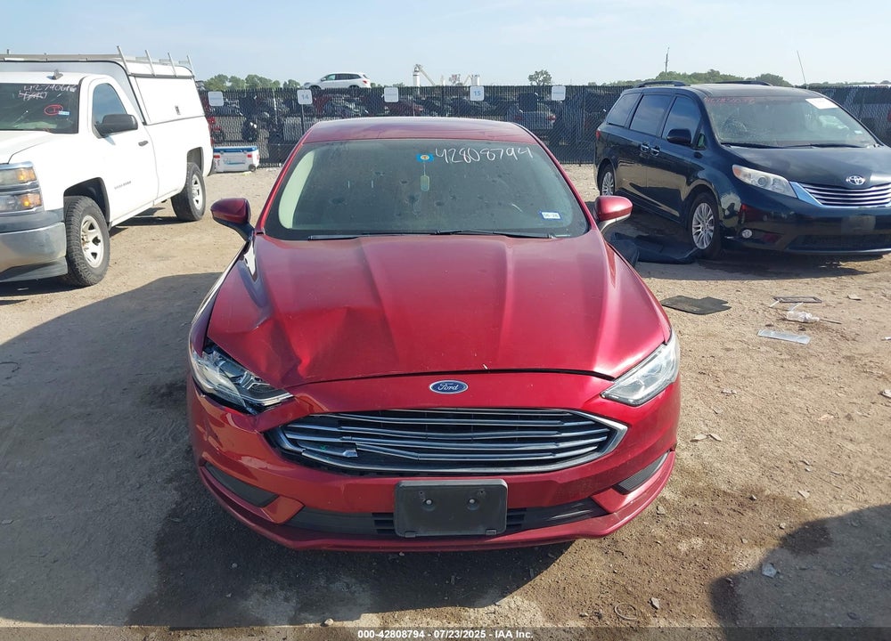 2018 FORD FUSION VIN: 3FA6P0G75JR240242