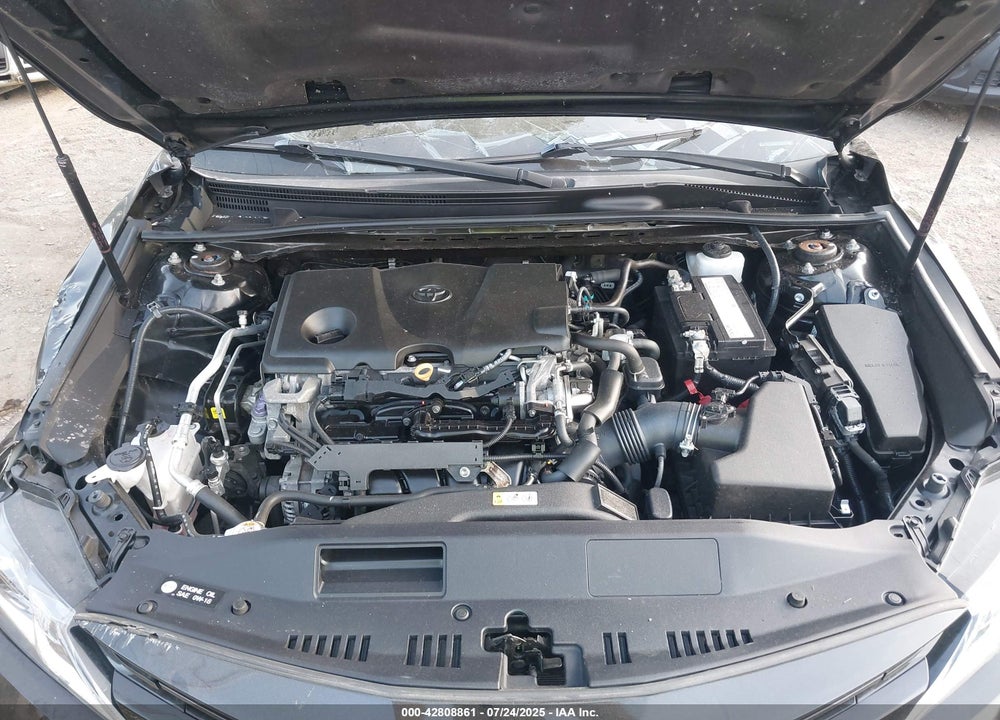 2019 TOYOTA CAMRY LE VIN: 4T1B11HK2KU725625