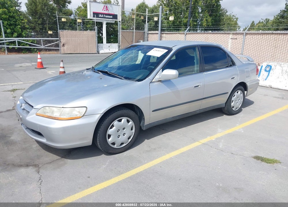 2000 HONDA ACCORD VIN: JHMCG6658YC000903