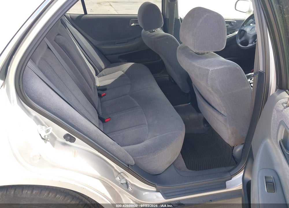 2000 HONDA ACCORD VIN: JHMCG6658YC000903