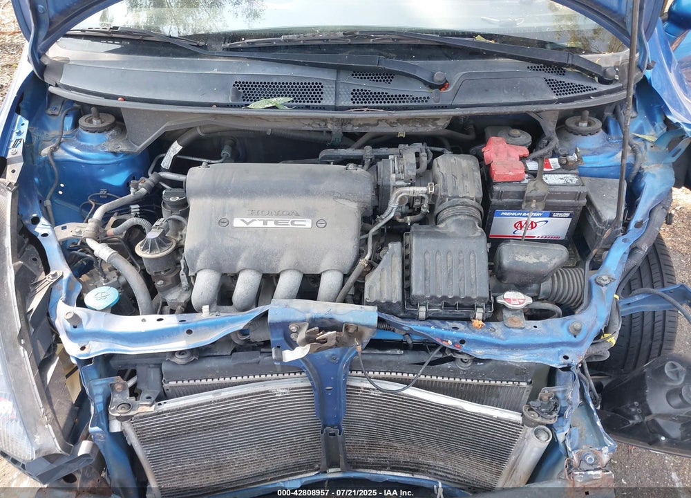 2008 HONDA FIT VIN: JHMGD38498S059865