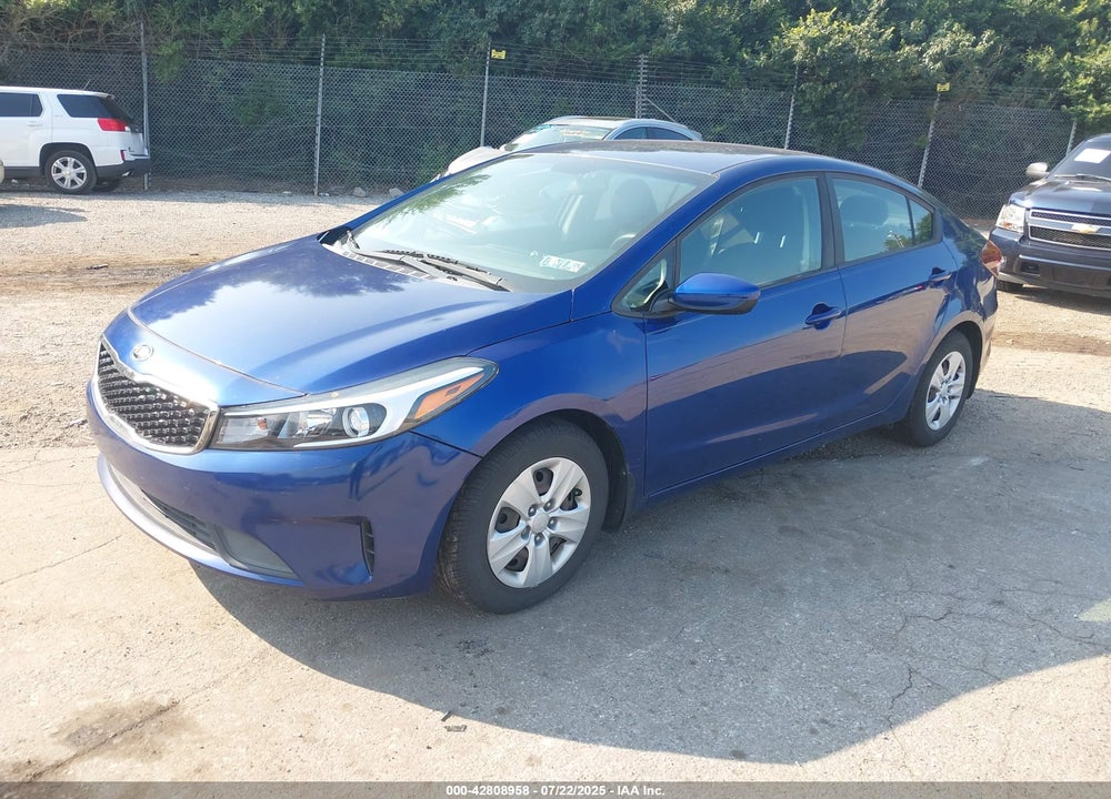 2017 KIA FORTE VIN: 3KPFK4A74HE135282