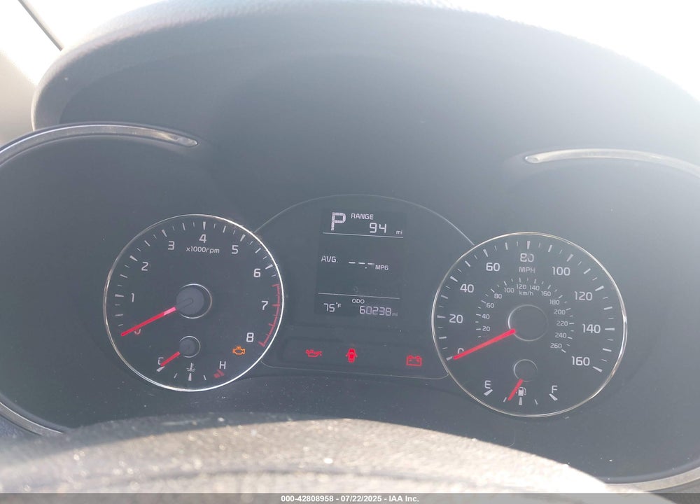 2017 KIA FORTE VIN: 3KPFK4A74HE135282