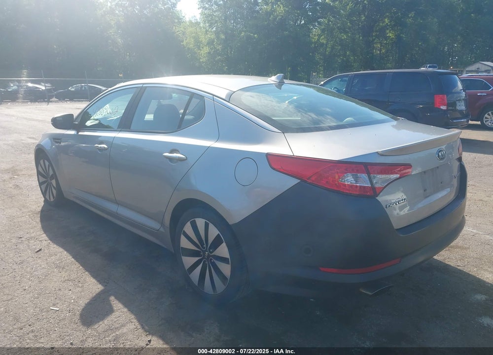 2013 KIA OPTIMA VIN: 5XXGR4A67DG134538
