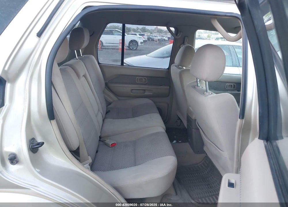 2002 NISSAN PATHFINDER VIN: JN8DR09Y82W709621
