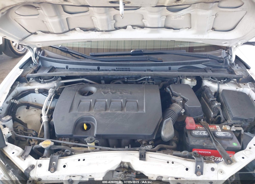 2017 TOYOTA COROLLA VIN: 5YFBURHE8HP570184