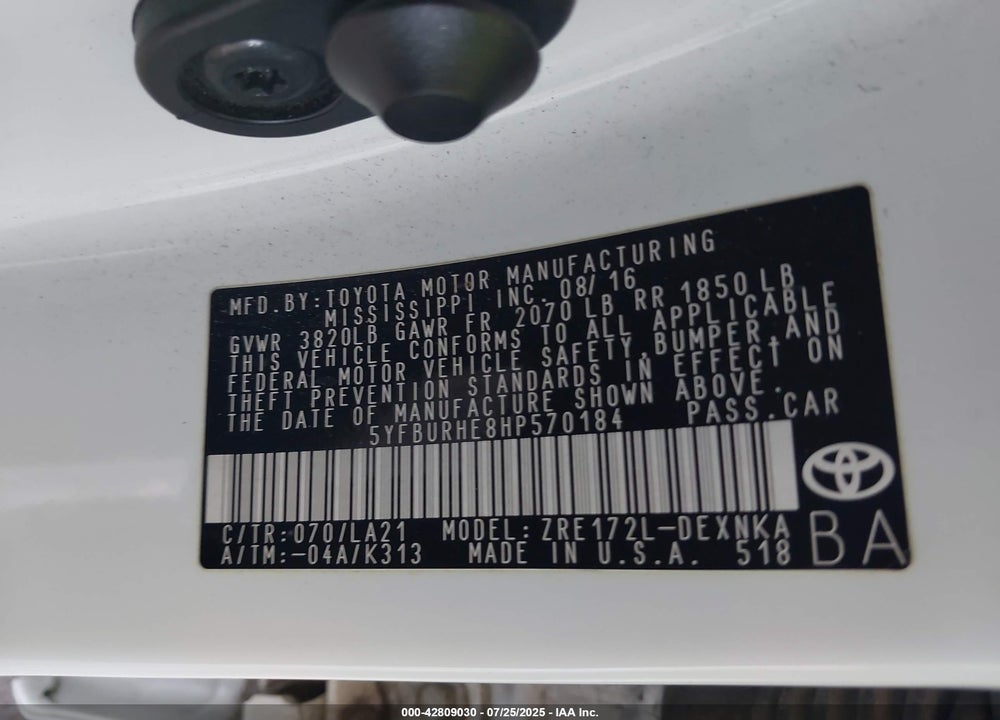 2017 TOYOTA COROLLA VIN: 5YFBURHE8HP570184