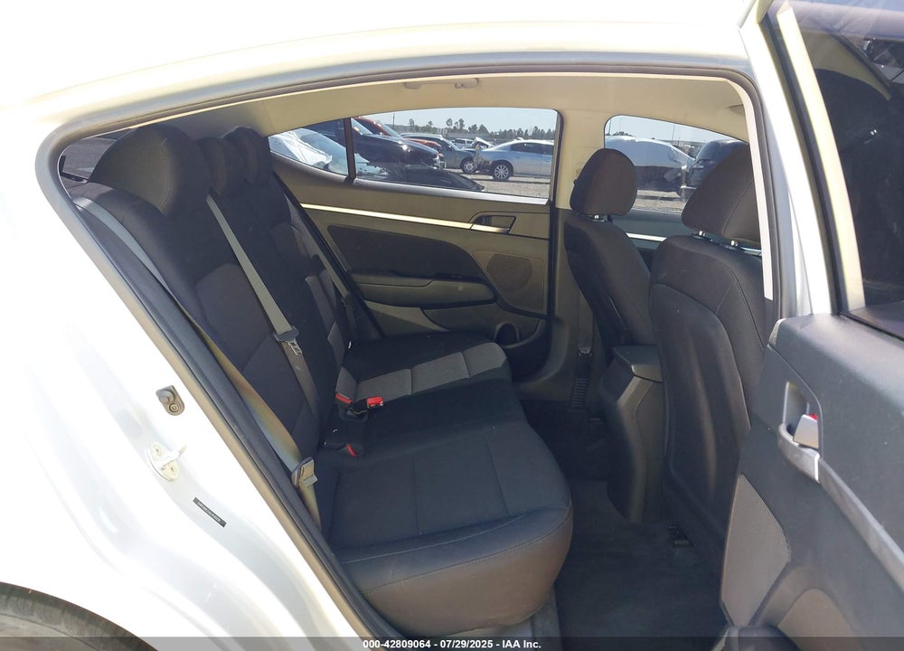 2020 HYUNDAI ELANTRA VIN: 5NPD84LF6LH540218