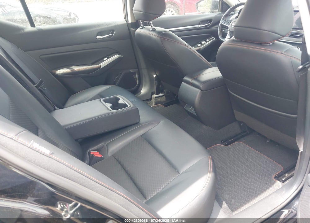 2024 NISSAN ALTIMA SR FWD VIN: 1N4BL4CV8RN376210