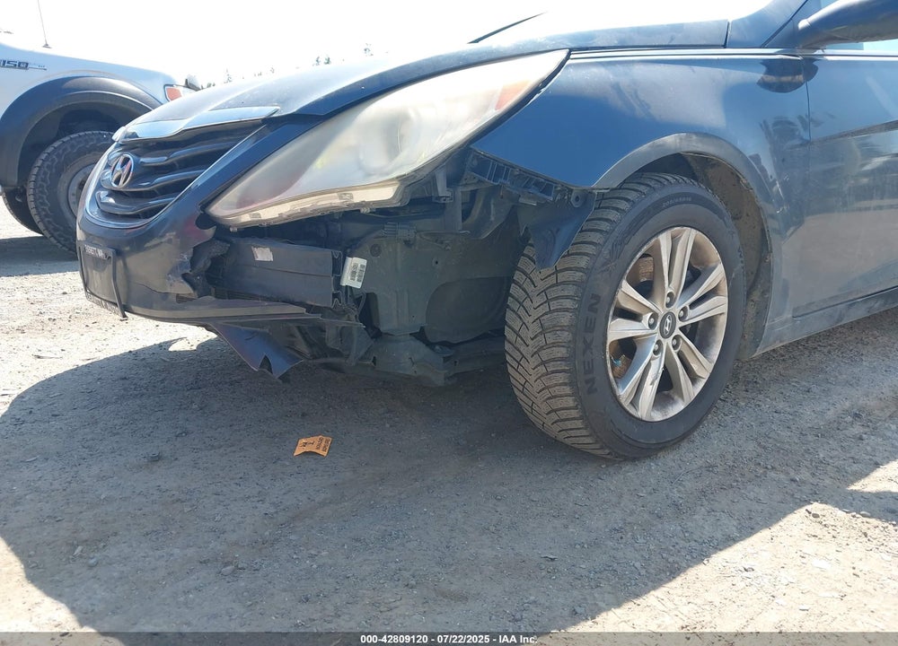 2011 HYUNDAI SONATA VIN: 5NPEB4AC3BH007000