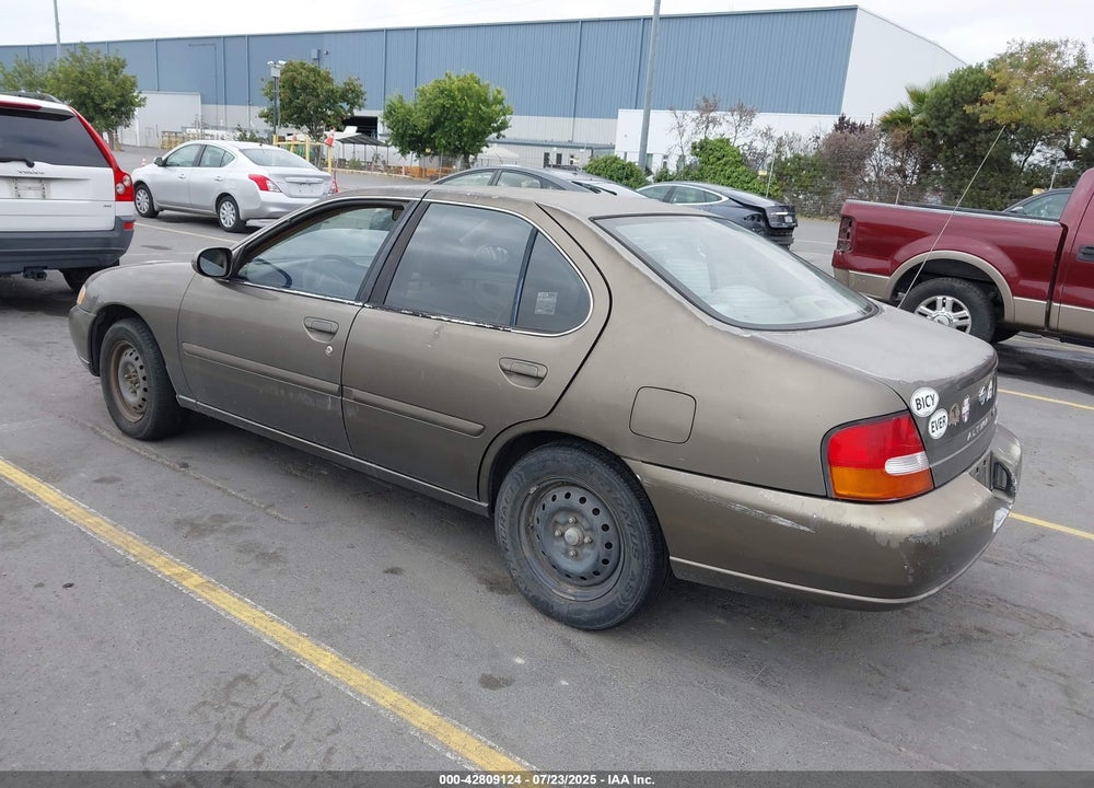 1999 NISSAN ALTIMA VIN: 1N4DL01D2XC230163
