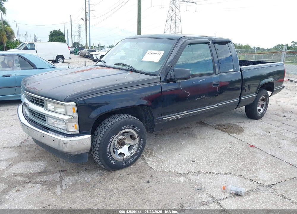 1998 CHEVROLET C1500 FLEETSIDE VIN: 2GCEC19M8W1253637