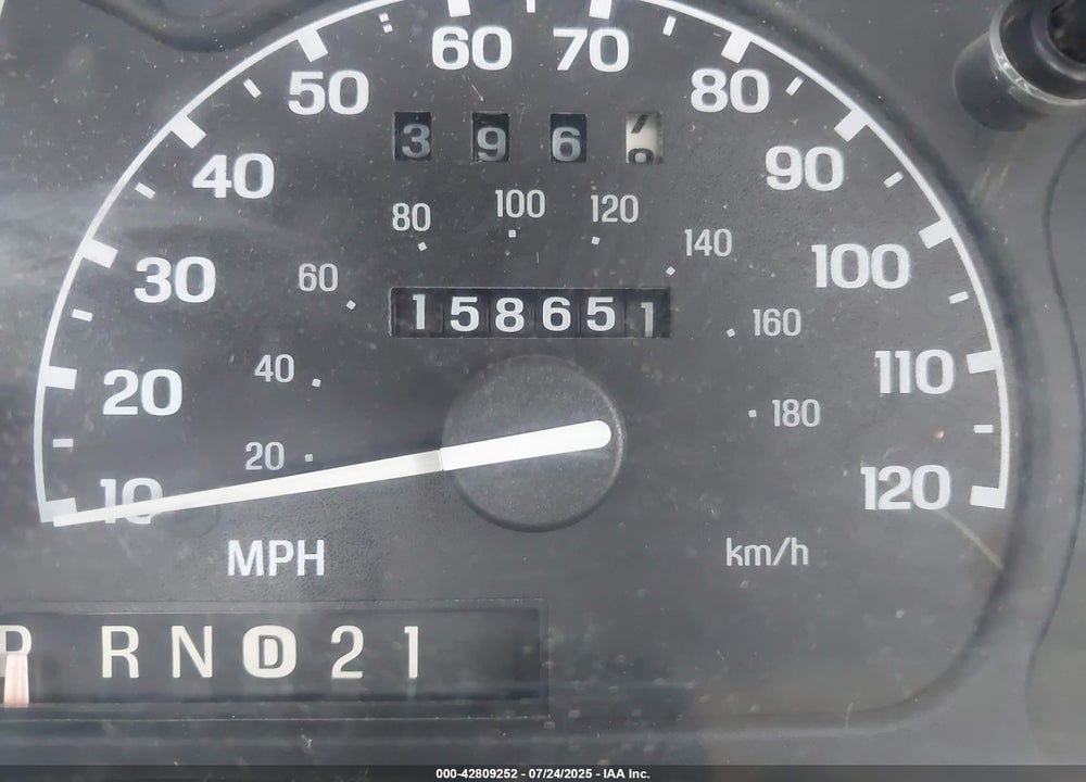 1997 FORD EXPLORER VIN: 1FMDU35P3VZB23593