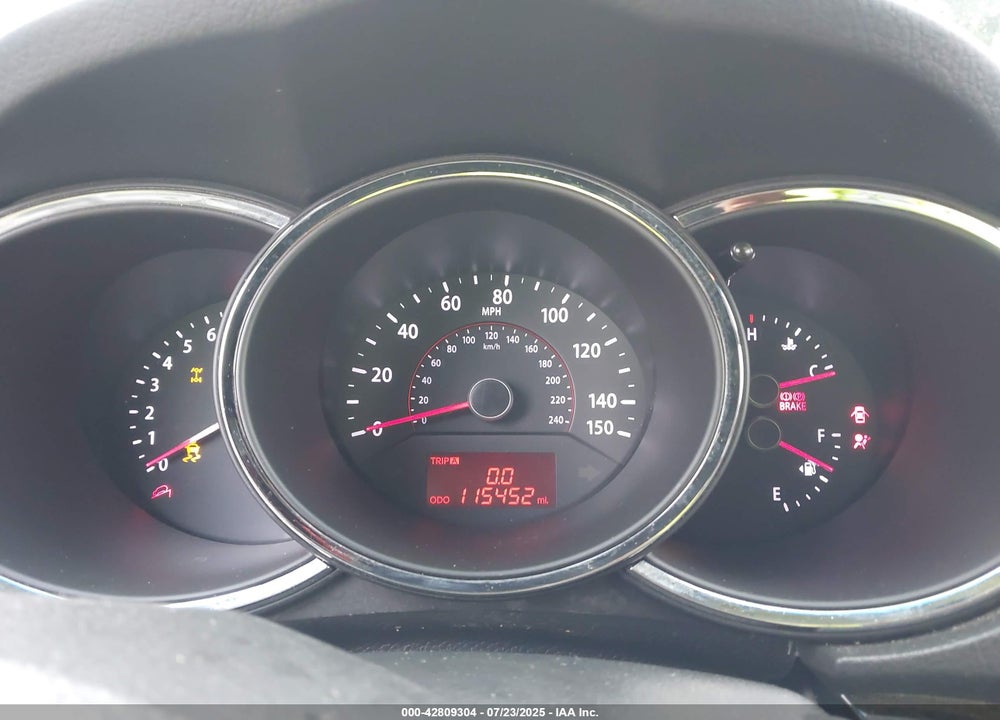 2013 KIA SORENTO VIN: 5XYKTDA20DG347612