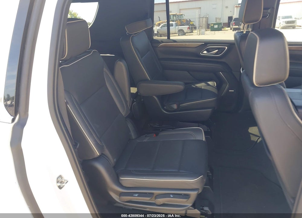 2023 CHEVROLET SUBURBAN VIN: 1GNSCFKD3PR300227