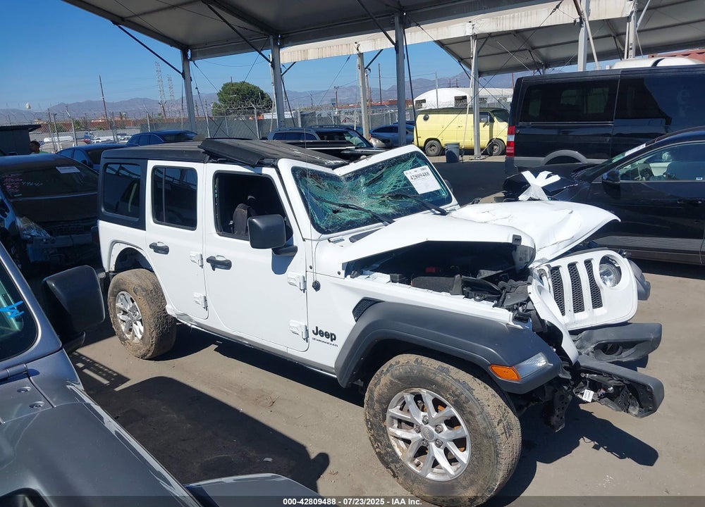 2023 JEEP WRANGLER / VIN: 1C4HJXDN3PW671989
