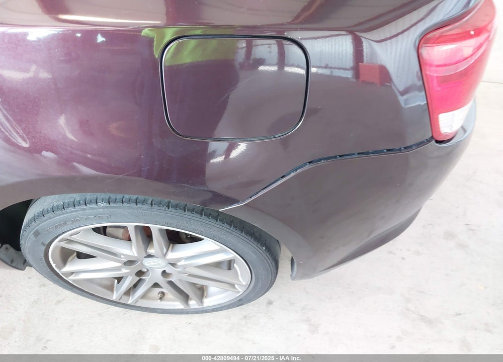 2011 SCION TC VIN: JTKJF5C75B3021610